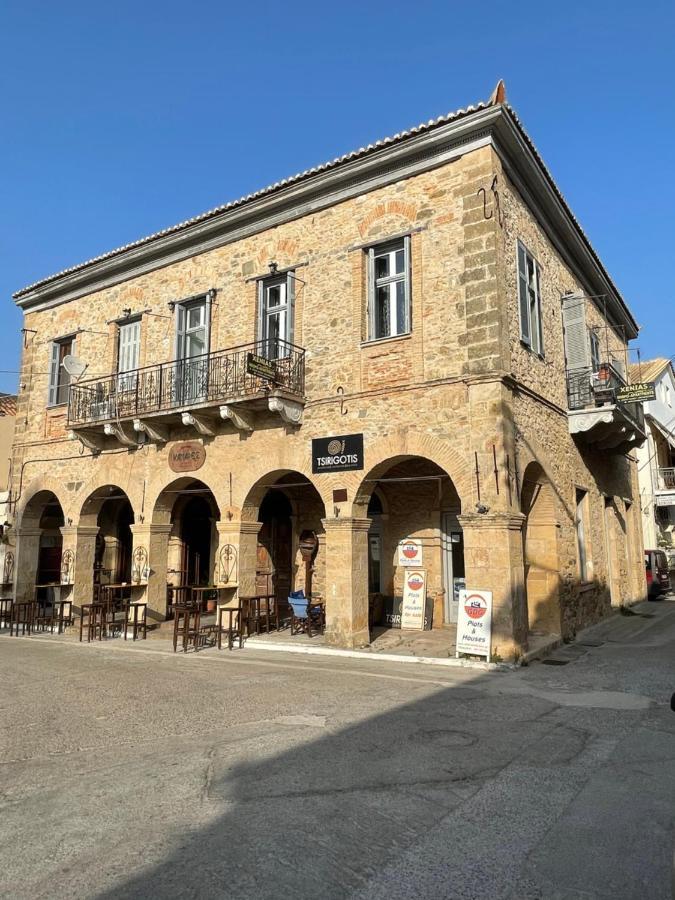 Xenias Rooms Apartments Koroni  Exterior foto